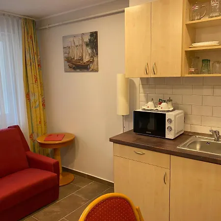 Apartment Aurora Beta Apartman's