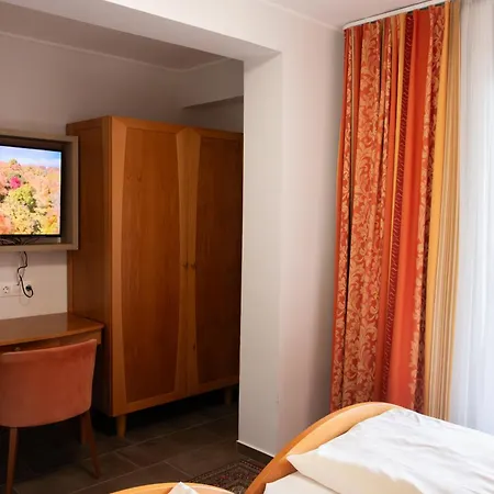 Aurora Beta Apartman's Bük